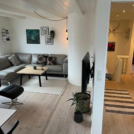 Apartment Downtown - Great View! Klaksvik Ngoại thất bức ảnh
