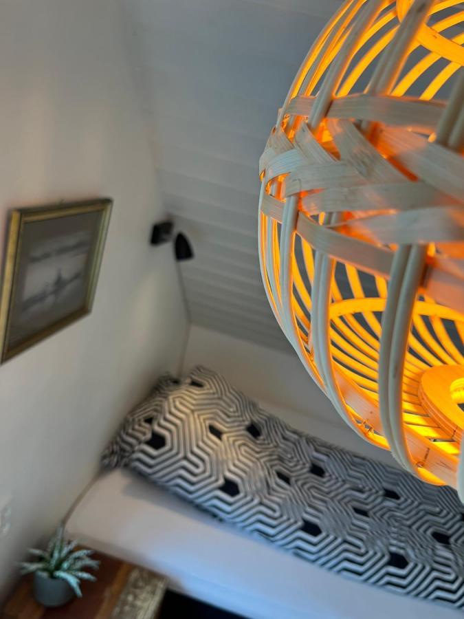 Apartment Downtown - Great View! Klaksvik Ngoại thất bức ảnh